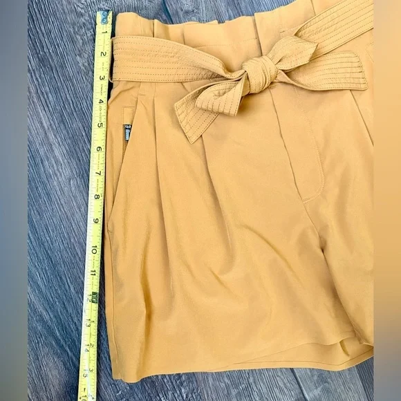 Athleta Skyline Shorts | Size 6 | Gold/Mustard - Picture 3 of 10